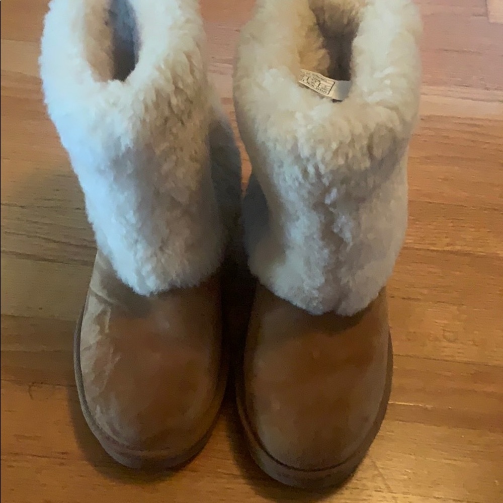 UGG boots 🎉